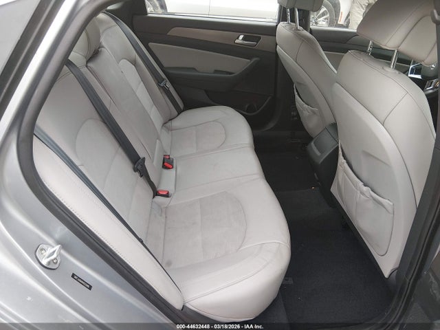 44632448 :رقم المزاد ، 5NPE34AB4HH555486 vin ، 2017 Hyundai Sonata Sport 2.0t مزاد بيع