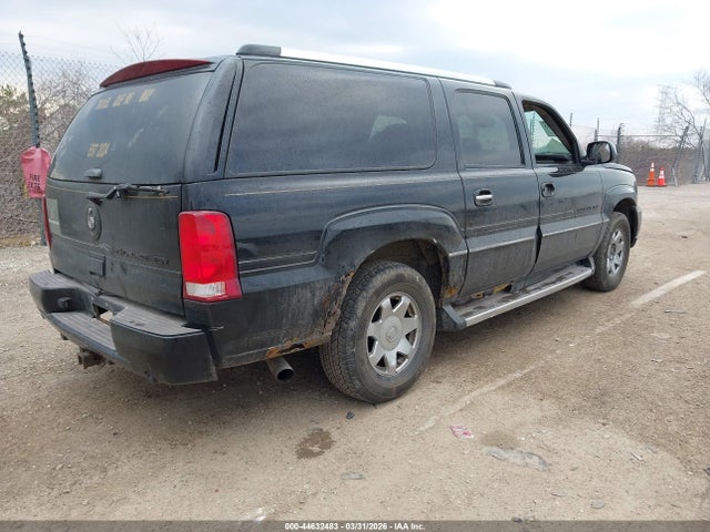44632483 :رقم المزاد ، 3GYFK66N05G105323 vin ، 2005 Cadillac Escalade Esv Standard مزاد بيع