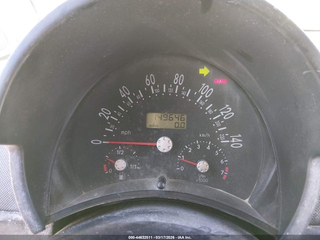 44632511 :رقم المزاد ، 3VWCA21C6YM421872 vin ، 2000 Volkswagen New Beetle Gls مزاد بيع