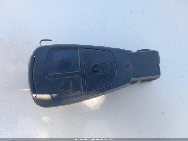 Продаж на аукціоні авто 2000 Mercedes-benz E 320, vin: WDBJF65J1YA972833, номер лоту: 44632527