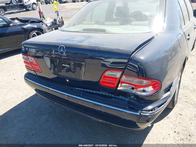 Продаж на аукціоні авто 2000 Mercedes-benz E 320, vin: WDBJF65J1YA972833, номер лоту: 44632527