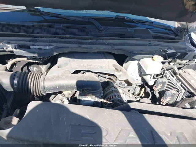 44632534 :رقم المزاد ، 1C6SRFJT1LN242854 vin ، 2020 Ram 1500 Laramie  4x4 5'7 Box مزاد بيع