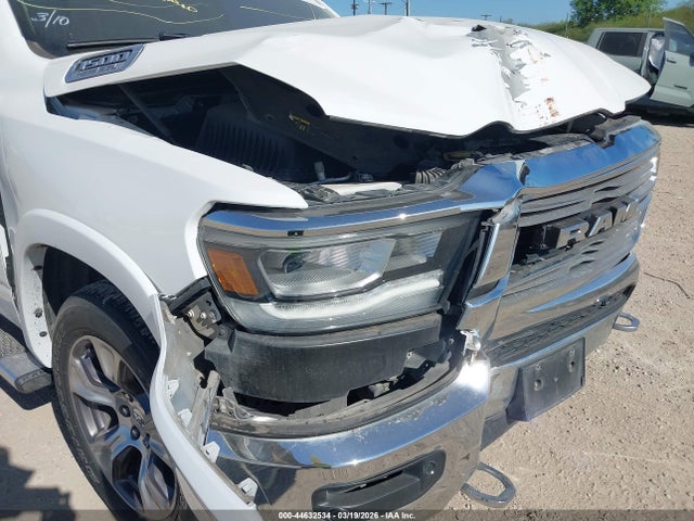 44632534 :رقم المزاد ، 1C6SRFJT1LN242854 vin ، 2020 Ram 1500 Laramie  4x4 5'7 Box مزاد بيع
