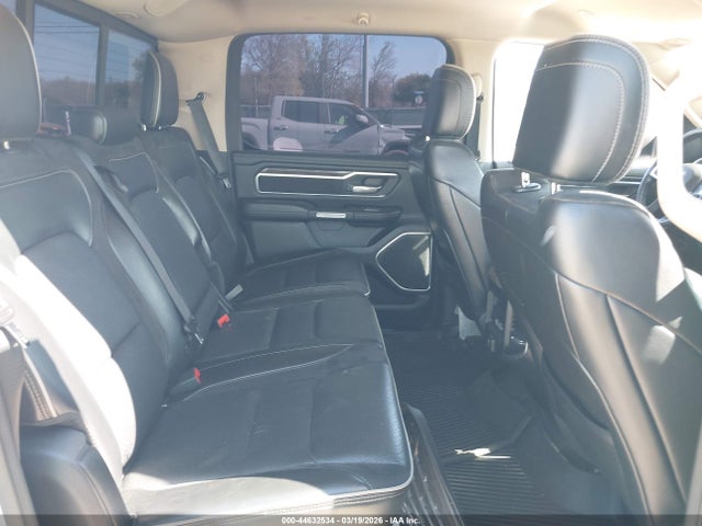 44632534 :رقم المزاد ، 1C6SRFJT1LN242854 vin ، 2020 Ram 1500 Laramie  4x4 5'7 Box مزاد بيع