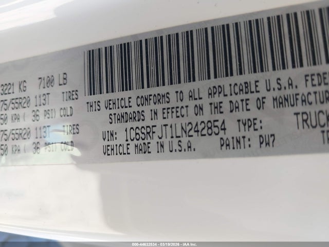 44632534 :رقم المزاد ، 1C6SRFJT1LN242854 vin ، 2020 Ram 1500 Laramie  4x4 5'7 Box مزاد بيع