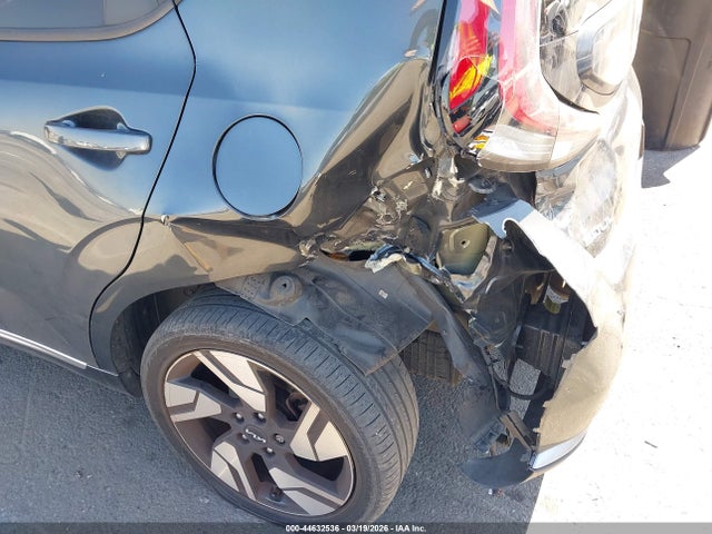 2023 Kia Soul Gt-line მანქანა იყიდება აუქციონზე, vin: KNDJ53AUXP7196202, აუქციონის ნომერი: 44632536