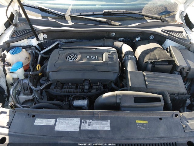 Продажа на аукционе авто 2015 Volkswagen Passat 1.8t Sel Premium, vin: 1VWCT7A35FC055425, номер лота: 44632537