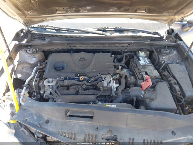 4T1B11HK9JU008119 Toyota CAMRY SE