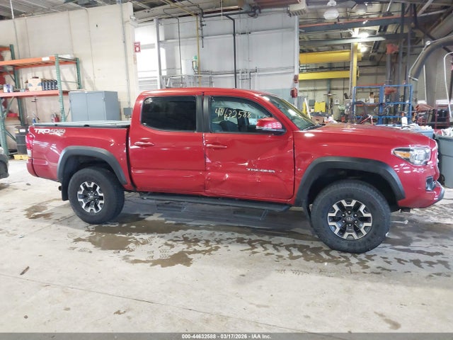 3TMCZ5AN2GM040761 Toyota Tacoma Trd Off Road