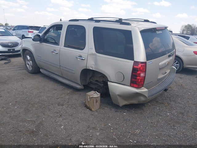 2012 CHEVROLET TAHOE 1GNSCCE06CR261876 Photo 2