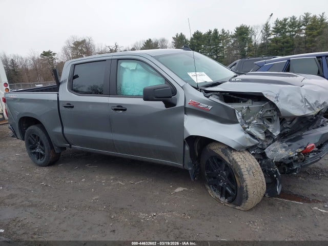 3GCUKFELXSG142064 Chevrolet Silverado 1500 4wd Short Bed Lt Trail Boss