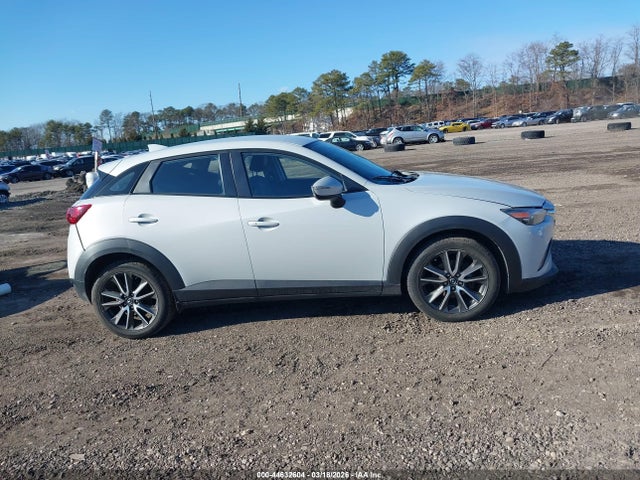 44632604 :رقم المزاد ، JM1DKFC71H0165574 vin ، 2017 Mazda Cx-3 Touring مزاد بيع