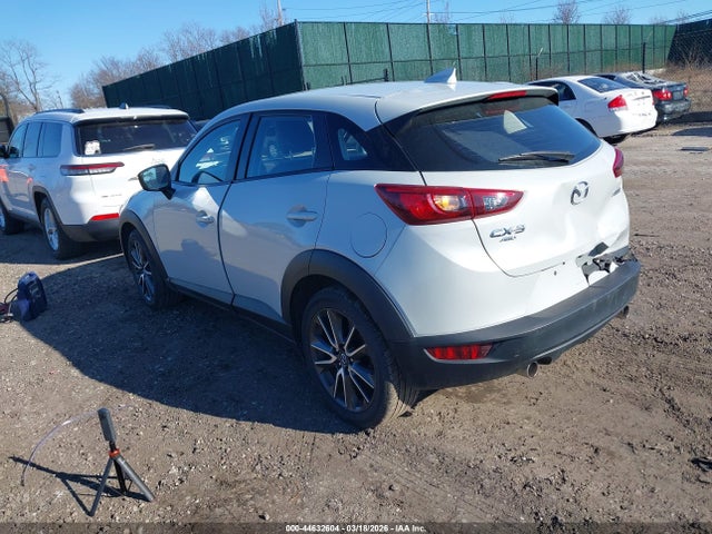 44632604 :رقم المزاد ، JM1DKFC71H0165574 vin ، 2017 Mazda Cx-3 Touring مزاد بيع