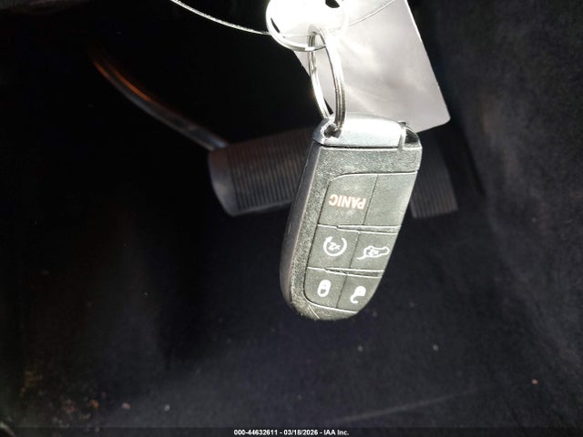 2015 Jeep Grand Cherokee Limited მანქანა იყიდება აუქციონზე, vin: 1C4RJFBG8FC666242, აუქციონის ნომერი: 44632611
