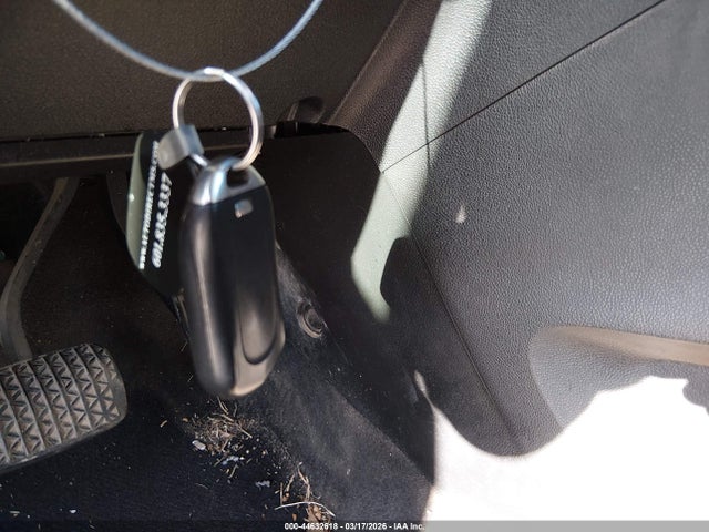 44632618 :رقم المزاد ، KL4CJASB2JB551836 vin ، 2018 Buick Encore Preferred مزاد بيع
