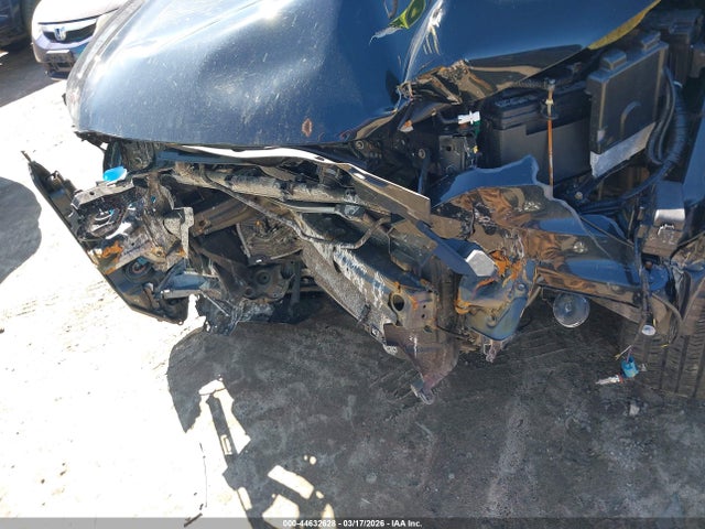 2022 Honda Hr-v Awd Lx მანქანა იყიდება აუქციონზე, vin: 3CZRU6H34NM724432, აუქციონის ნომერი: 44632628
