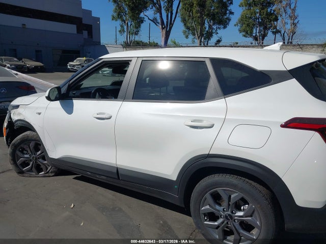 KNDEPCAA0S7728227 KIA Seltos Lx