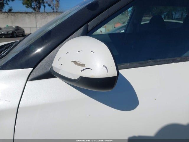 KNDEPCAA0S7728227 KIA Seltos Lx