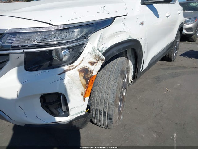 KNDEPCAA0S7728227 KIA Seltos Lx