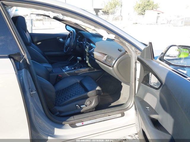 2016 AUDI RS 7 WUAW2AFC7GN900227 Photo 4