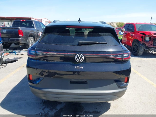 1V2CMPE8XPC010633 Volkswagen ID.4 PRO