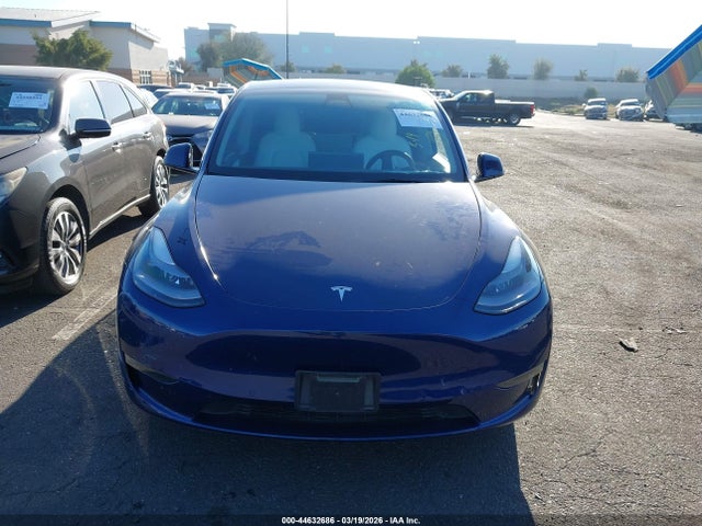 7SAYGDEF8NF382342 Tesla Model Y Performance Dual Motor All-wheel Drive