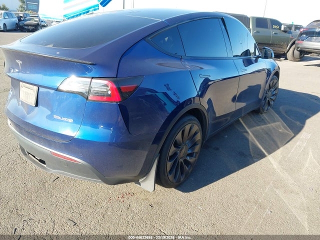 7SAYGDEF8NF382342 Tesla Model Y Performance Dual Motor All-wheel Drive
