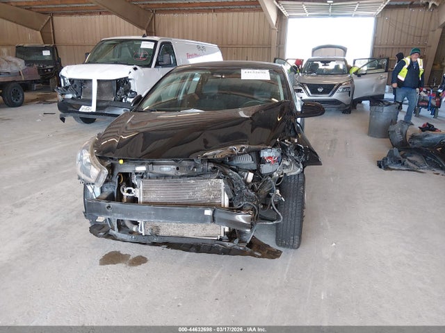 2020 Kia Rio Lx მანქანა იყიდება აუქციონზე, vin: 3KPA24AD1LE335044, აუქციონის ნომერი: 44632698