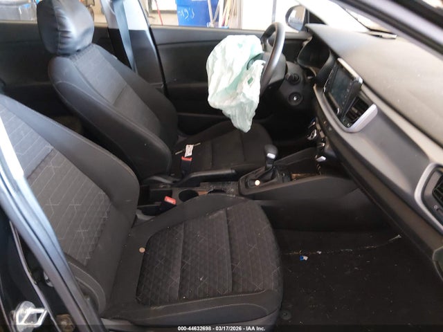 2020 Kia Rio Lx მანქანა იყიდება აუქციონზე, vin: 3KPA24AD1LE335044, აუქციონის ნომერი: 44632698