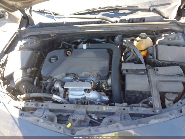 1G1ZD5ST5JF254939 Chevrolet MALIBU LT