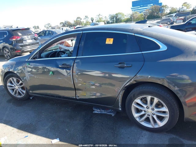 1G1ZD5ST5JF254939 Chevrolet MALIBU LT