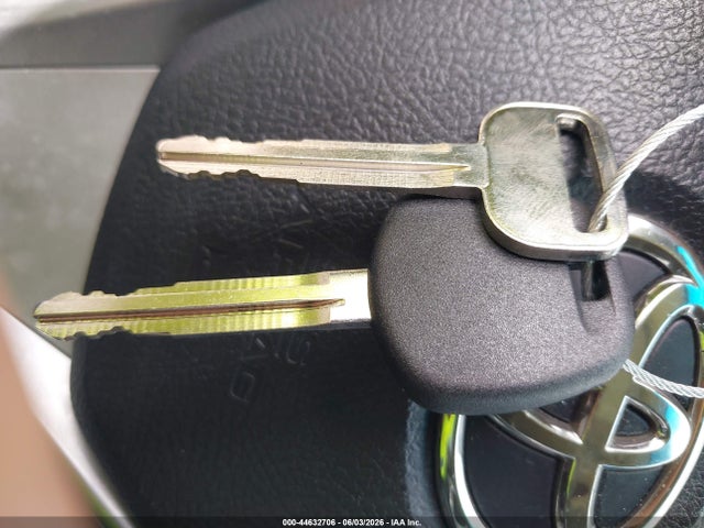 44632706 :رقم المزاد ، 4T1BF1FK5EU776254 vin ، 2014 Toyota Camry Se مزاد بيع