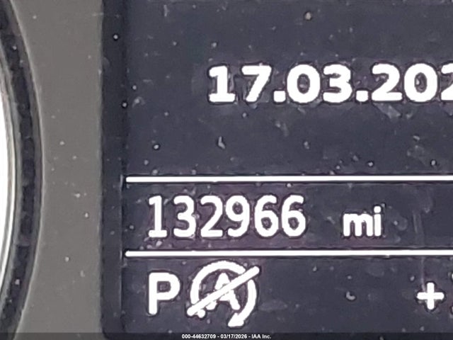 44632709 :رقم المزاد ، WAUAUGFF0H1024170 vin ، 2017 Audi A3 2.0t Premium مزاد بيع
