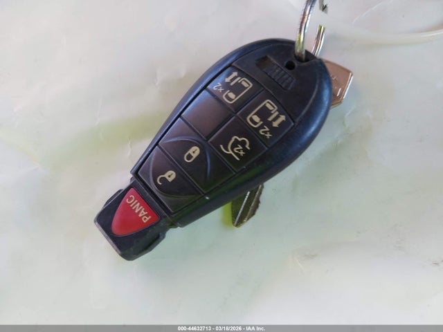 44632713 :رقم المزاد ، 2C4RDGCG4FR556016 vin ، 2015 Dodge Grand Caravan Sxt مزاد بيع