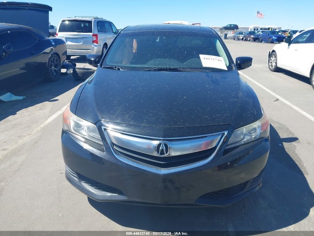 44632740 :رقم المزاد ، 19VDE1F35FE000112 vin ، 2015 Acura Ilx 2.0l مزاد بيع