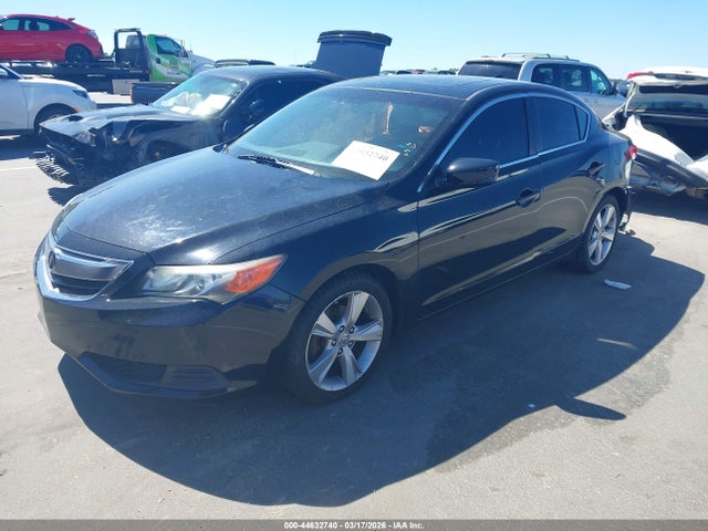 44632740 :رقم المزاد ، 19VDE1F35FE000112 vin ، 2015 Acura Ilx 2.0l مزاد بيع