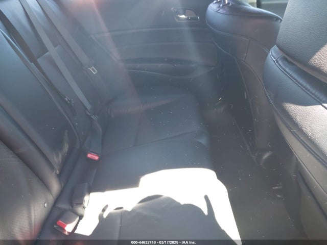 44632740 :رقم المزاد ، 19VDE1F35FE000112 vin ، 2015 Acura Ilx 2.0l مزاد بيع