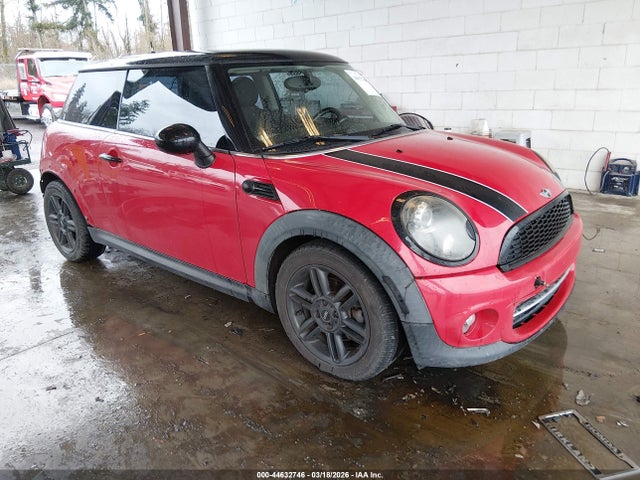 2011 MINI COOPER WMWSU3C58BT094598 Photo 0