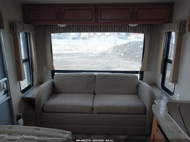 Продажа на аукционе авто 2015 Palomino Puma 25rs Travel Trailer, vin: 4X4TPUA28FP055158, номер лота: 44632772