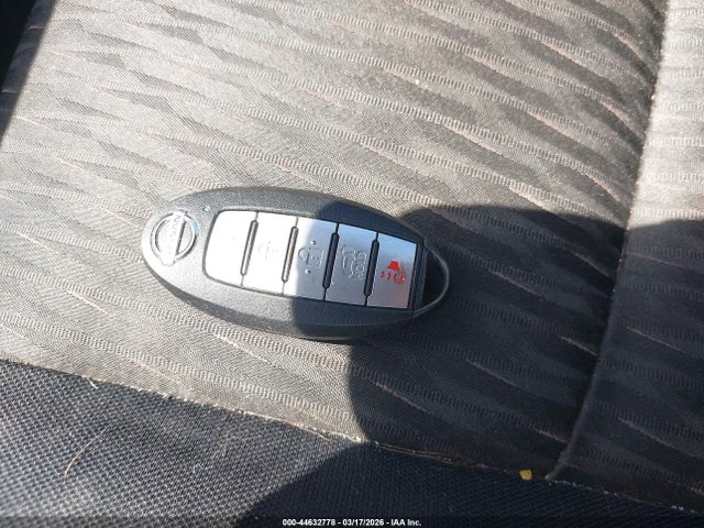 JN8AT2MT4KW251216 Nissan ROGUE SV