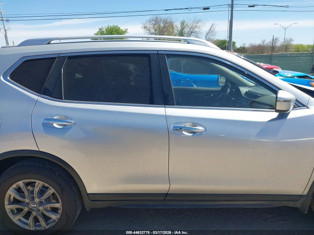 JN8AT2MT4KW251216 Nissan ROGUE SV