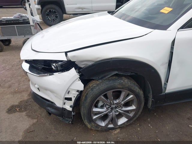 44632809 :رقم المزاد ، 3MVDMBDLXMM310714 vin ، 2021 Mazda Cx-30 Premium مزاد بيع