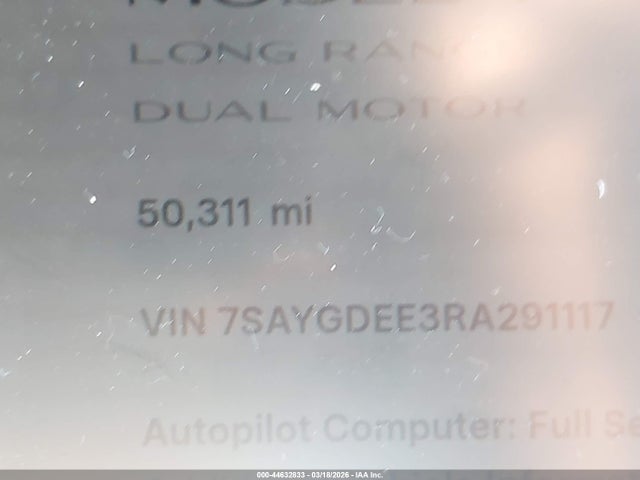 2024 Tesla Model Y Long Range Dual Motor All-wheel Drive მანქანა იყიდება აუქციონზე, vin: 7SAYGDEE3RA291117, აუქციონის ნომერი: 44632833
