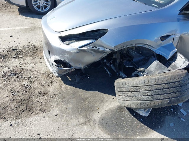 2024 Tesla Model Y Long Range Dual Motor All-wheel Drive მანქანა იყიდება აუქციონზე, vin: 7SAYGDEE3RA291117, აუქციონის ნომერი: 44632833