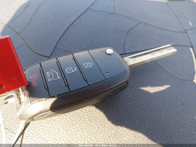 44632841 :رقم المزاد ، 5XYPG4A54GG108668 vin ، 2016 Kia Sorento 3.3l Lx مزاد بيع