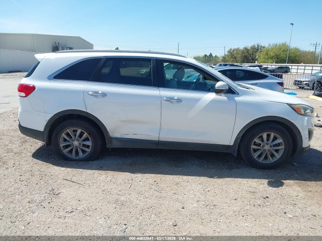 44632841 :رقم المزاد ، 5XYPG4A54GG108668 vin ، 2016 Kia Sorento 3.3l Lx مزاد بيع
