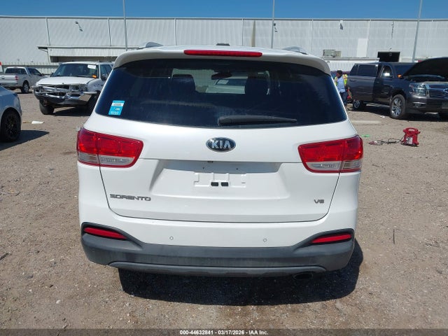 44632841 :رقم المزاد ، 5XYPG4A54GG108668 vin ، 2016 Kia Sorento 3.3l Lx مزاد بيع