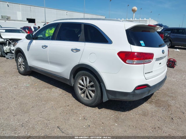 44632841 :رقم المزاد ، 5XYPG4A54GG108668 vin ، 2016 Kia Sorento 3.3l Lx مزاد بيع