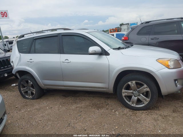 44632845 :رقم المزاد ، JTMRF4DV3B5038301 vin ، 2011 Toyota Rav4 Sport مزاد بيع