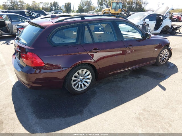 2009 Bmw 328i Xdrive მანქანა იყიდება აუქციონზე, vin: WBAUU33589A539792, აუქციონის ნომერი: 44632878